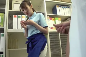 Bố gã chồng lú lẫn nhầm người yêu của con trai là... người vợ mình